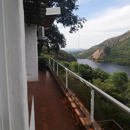 Letamong Bed and Breakfast Hartbeespoort Rum bild