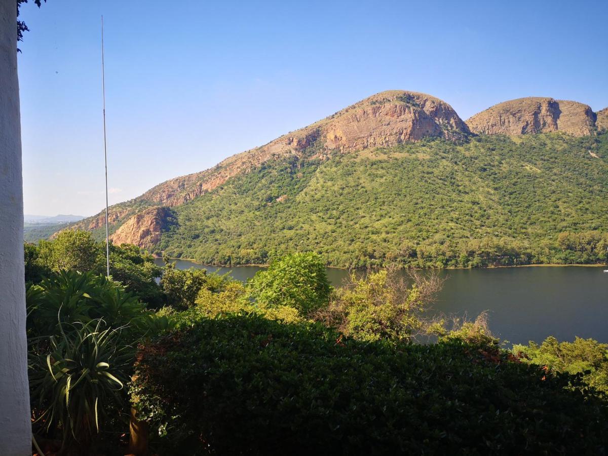 Letamong Bed and Breakfast Hartbeespoort Exteriör bild