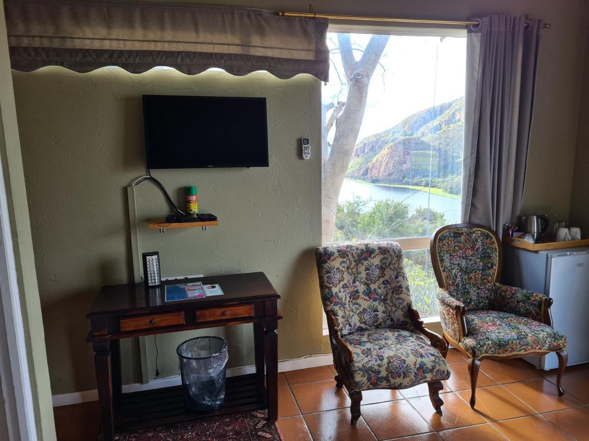 Letamong Bed and Breakfast Hartbeespoort Exteriör bild