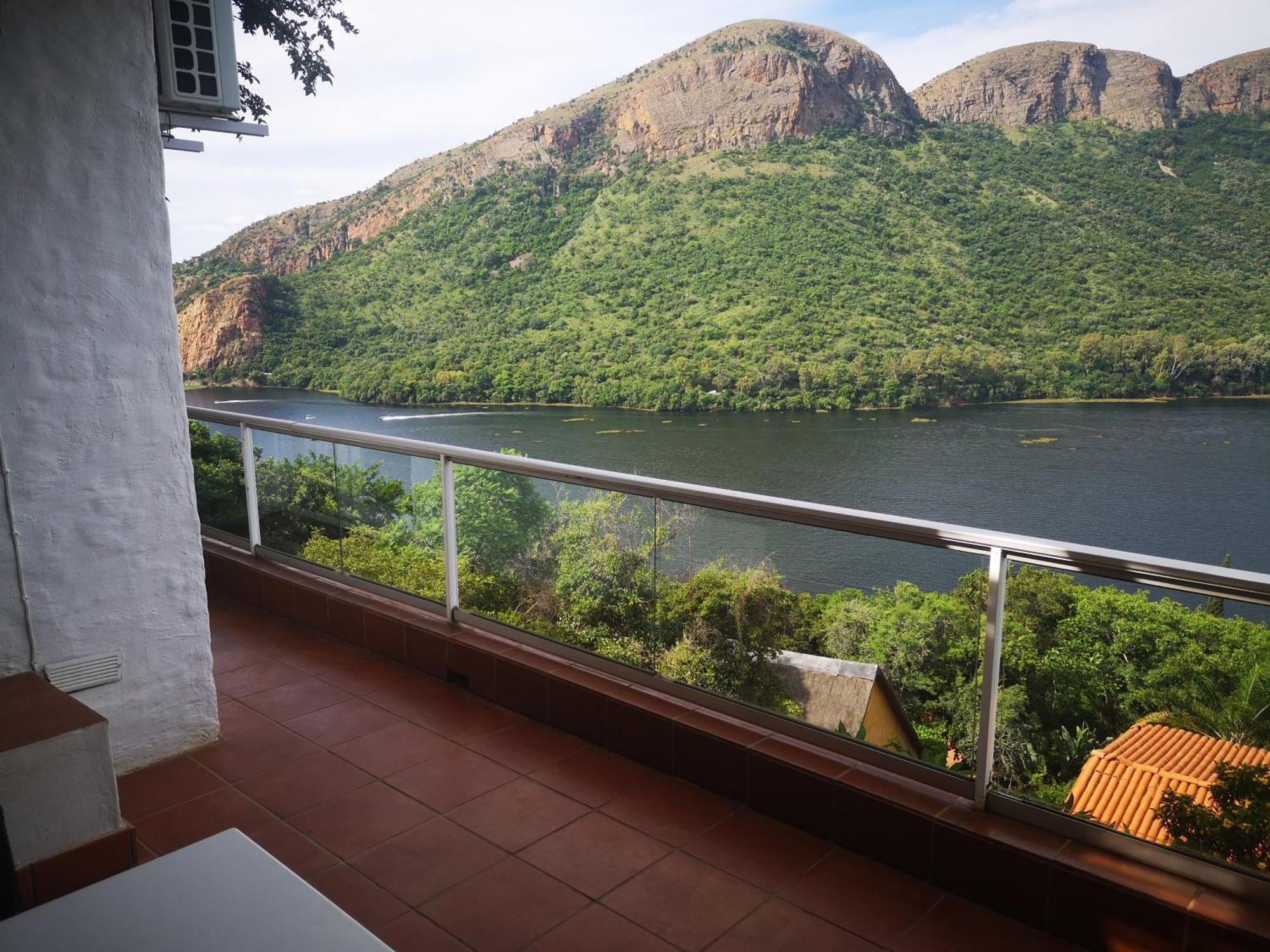 Letamong Bed and Breakfast Hartbeespoort Rum bild